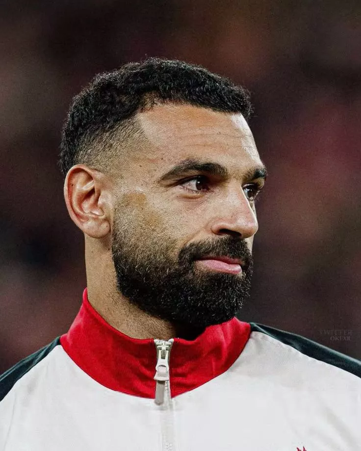 Mohamed Salah short soccer player haircut with beard