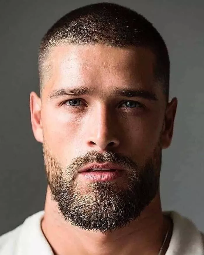 Buzz cut hairstyle example for men - clean and short haircut with electric clippers